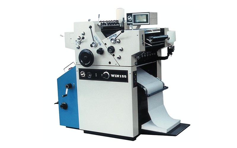 Stroj na kontinuálnu tlač